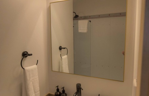 Astoria Hotel | Pet-friendly, Luxe River View King Room at Bowline Hotel