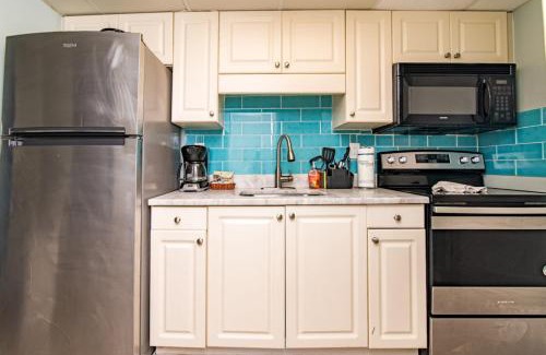 Myrtle Beach House | Pet Friendly Modern Oceanfront Suite