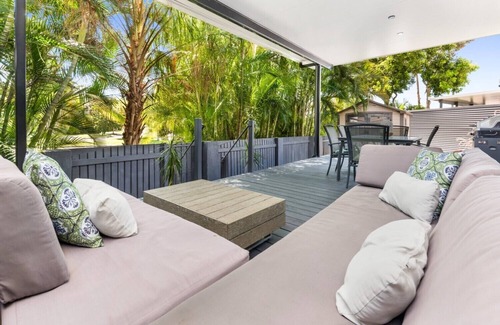 Noosaville Apartment | Pet Friendly Oasis By The River, Noosaville