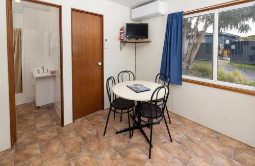 Aireys Inlet Apartment | Pet Friendly On The Great Ocean Road