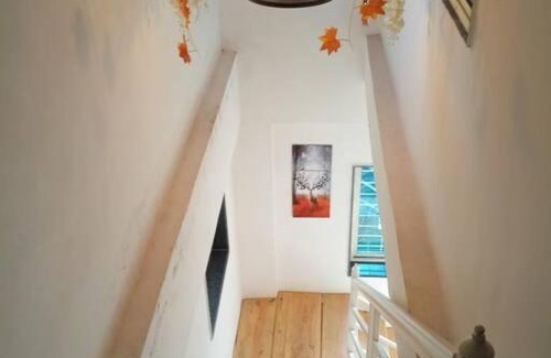 Ambavna Villa | Pet Friendly Villa on the Lake