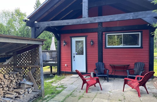 Val David Ski Chalet | Petit Chalet Rustique Moderne au Coeur des Laurentides Vous Charmera à Coup sur