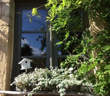 Sainte-Cecile House | Petite maison d'Amelotte