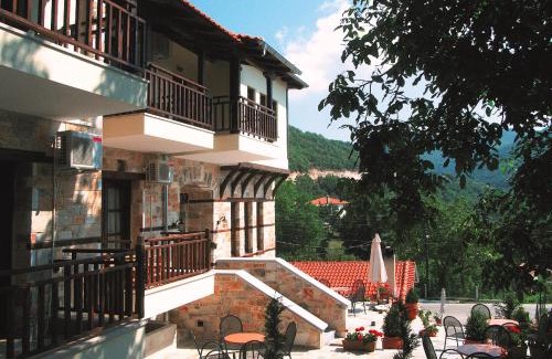 Livadero Apartment | Petrini Gonia