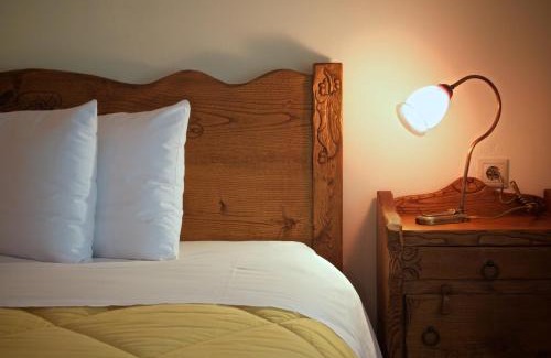 Livadero Apartment | Petrini Gonia