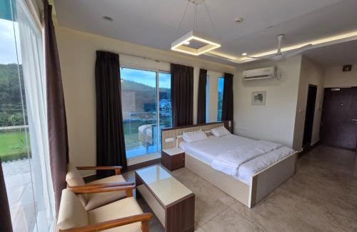 Perumbavoor Cabin | PetRose Event Centre Suites