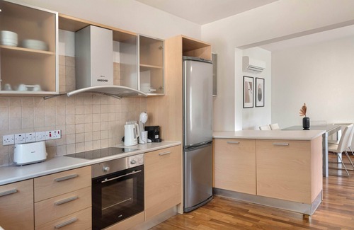 Strovolos Apartment | Phaedrus Living Evergreen City Flat