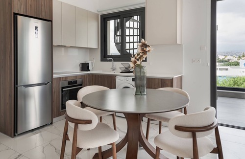 Kato Polemidia Apartment | Phaedrus Living: Limassol Opalia Residences Pearl