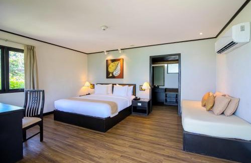 Ko Phi Phi Resort | Phi Phi Holiday Resort, Leam Tong Beach