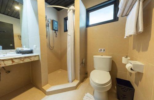 Ko Phi Phi Resort | Phi Phi Holiday Resort, Leam Tong Beach