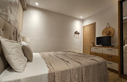 Nei Pori Apartment | Philia Luxury Living