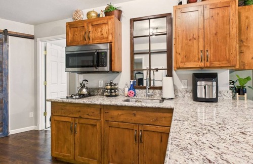 Philomath Apartment | Philomath Basement · OSU Close,Beautiful Country Apt. PNW~ Ore. Beaches