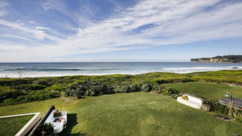 North Avoca House | Philotimo - Absolute Beach Front at North Avoca