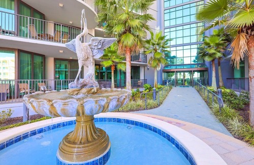 Orange Beach Condo | Phoenix on the Bay 2 by Brett Robinson Vacations