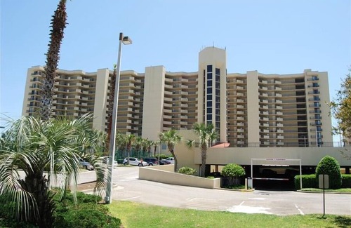 Orange Beach Condo | Phoenix V