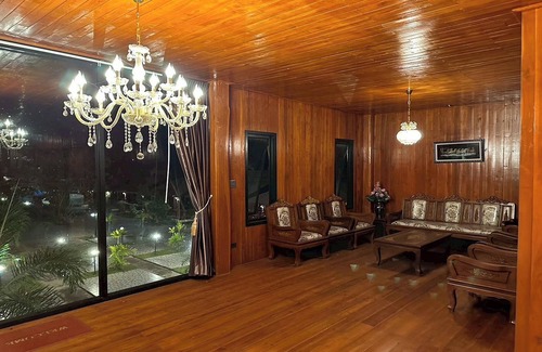 Phrae Hotel | Phra Chan Khiang Dao Resort