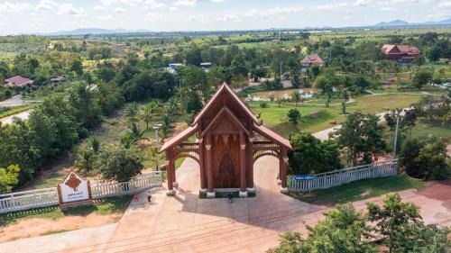 Traeng Trayueng Resort | Phum Domnak Domrey Resort