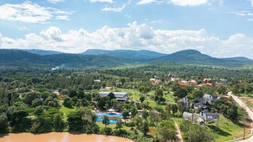Traeng Trayueng Resort | Phum Domnak Domrey Resort
