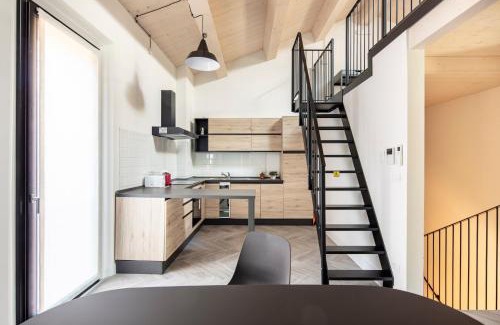 Imola House | Piazza Savonarola 13