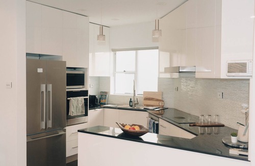 Rose Bay House | Picasso Villa - Perfect Holiday Home in Rose Bay