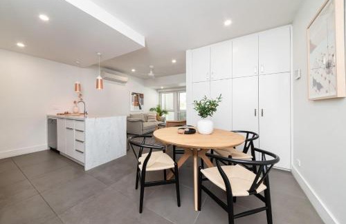 Sandringham Apartment | Piccolo by the Beach