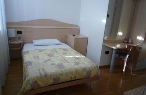 Avio House | Piccolo Fiore