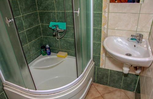 Pavilosta House | Pie Pifa