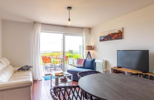Trebeurden Apartment | Pieds Dans L'eau Madame est Servie