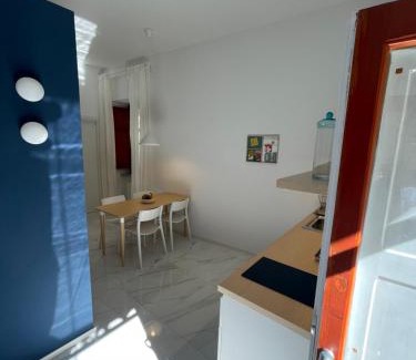 Historical Downtown Salerno Apartment | Pierrot e la Luna House Salerno Centro
