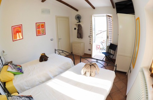 La Spezia House | Pietra Di Mare Guest House