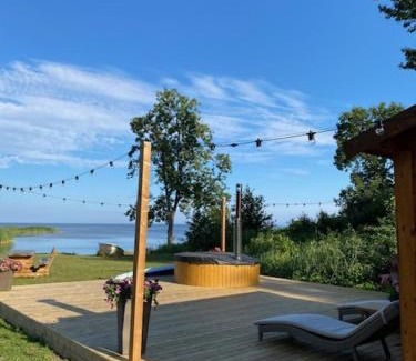 Saaremaa Ski Chalet | Pihla Rannamaja sauna ja kümblustünniga