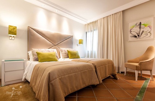 Olhos D'Agua Hotel | Pine Cliffs Suites