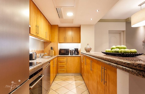 Olhos D'Agua Hotel | Pine Cliffs Suites