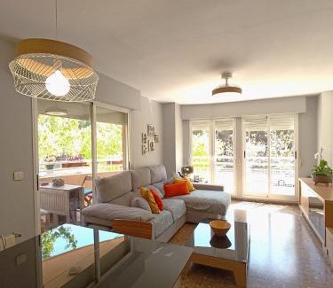 El Grao de Castellon Apartment | Pine Horizon Family