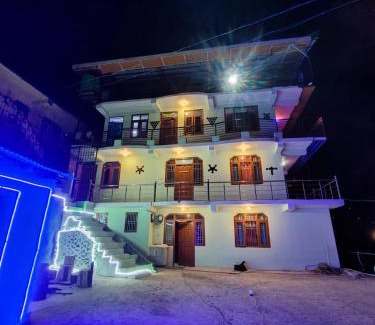 Mashobra House | Pine View Kunal Home Inn Mashobra