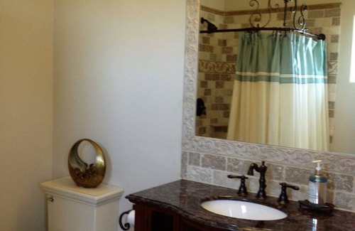 Benton County Apartment | Pinnacle Luxury Apt: Awesome Location & Lifestyle