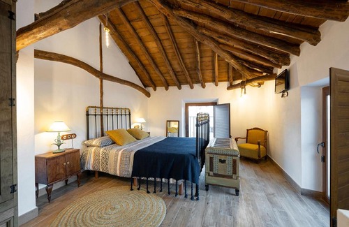 Alcala la Real Ski Chalet | Pintoresco Alojamiento Rural La Camarilla