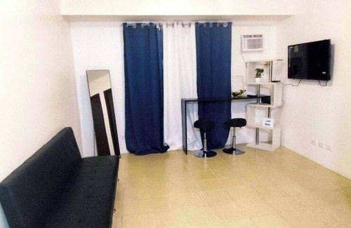 Plainview Condo | Pioneer Woodland