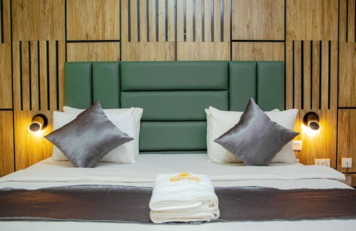 Port Harcourt Hotel | Pious Court