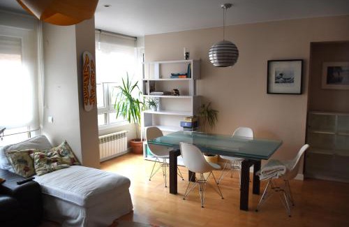 Santander Apartment | Pisazo Reformado en el Centro con Garaje Privado
