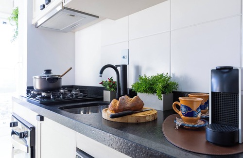 Sao Paulo Apartment | Piscina academia metro Brazilian Corner