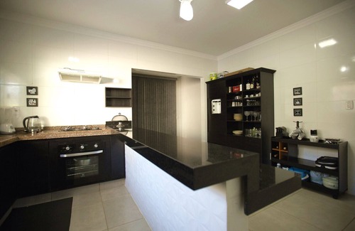 Franca House | Piscina e muito lazer em linda Chácara, Franca/SP