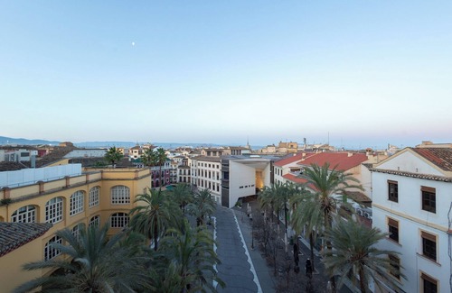 Centro - Sagrario Condo | Piso de 4 Habitaciones a 50 Metros de la Catedral