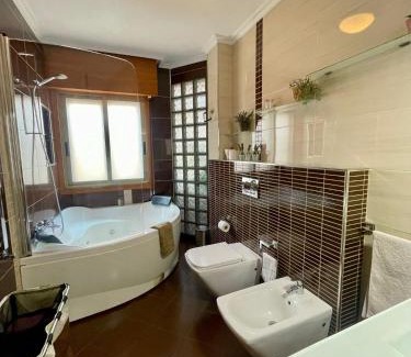 Mos Apartment | Piso en sitio tranquilo Zona del aeropuerto de VGO