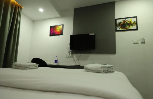 Thampanoor Hotel | Pk RESIDENCY 1