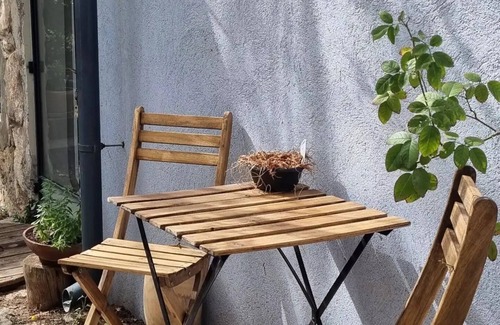 Kiryat Tiv'on Apartment | Place.4rest