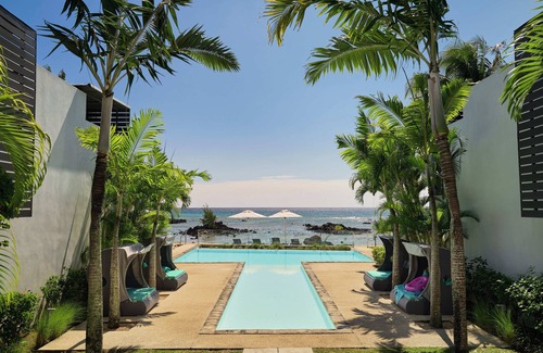 Pointe aux Biches Apartment | PLAGE BLEUE BEACHFRONT APARTMENTS BY LOV