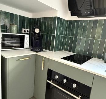 Mireval Apartment | Plain-pied lumineux & terrasse