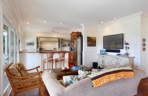 Poipu House | Plantation Cottage At Poipu