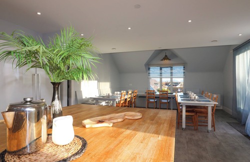 Rhosneigr Cottage | PLAS GWYLAN, pet friendly, country holiday cottage in Rhosneigr